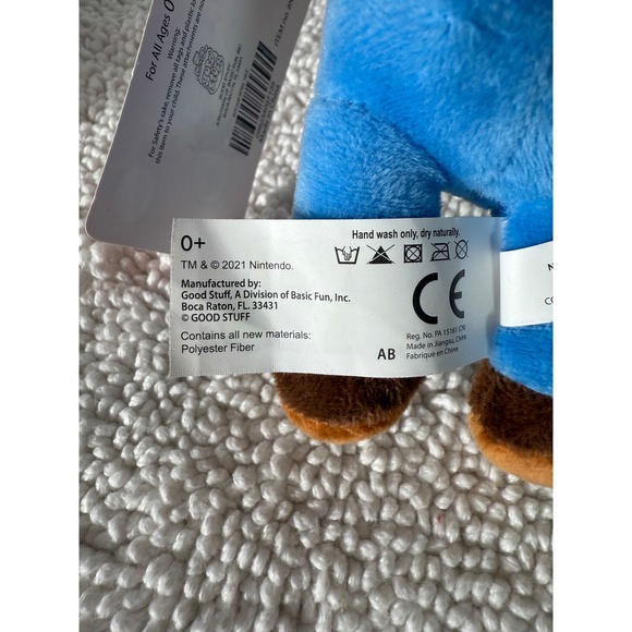 Super Mario Bros Boys Boxer Briefs XS (4-5) Underwear New and 3 Plushie Bundle - Picture 9 of 12